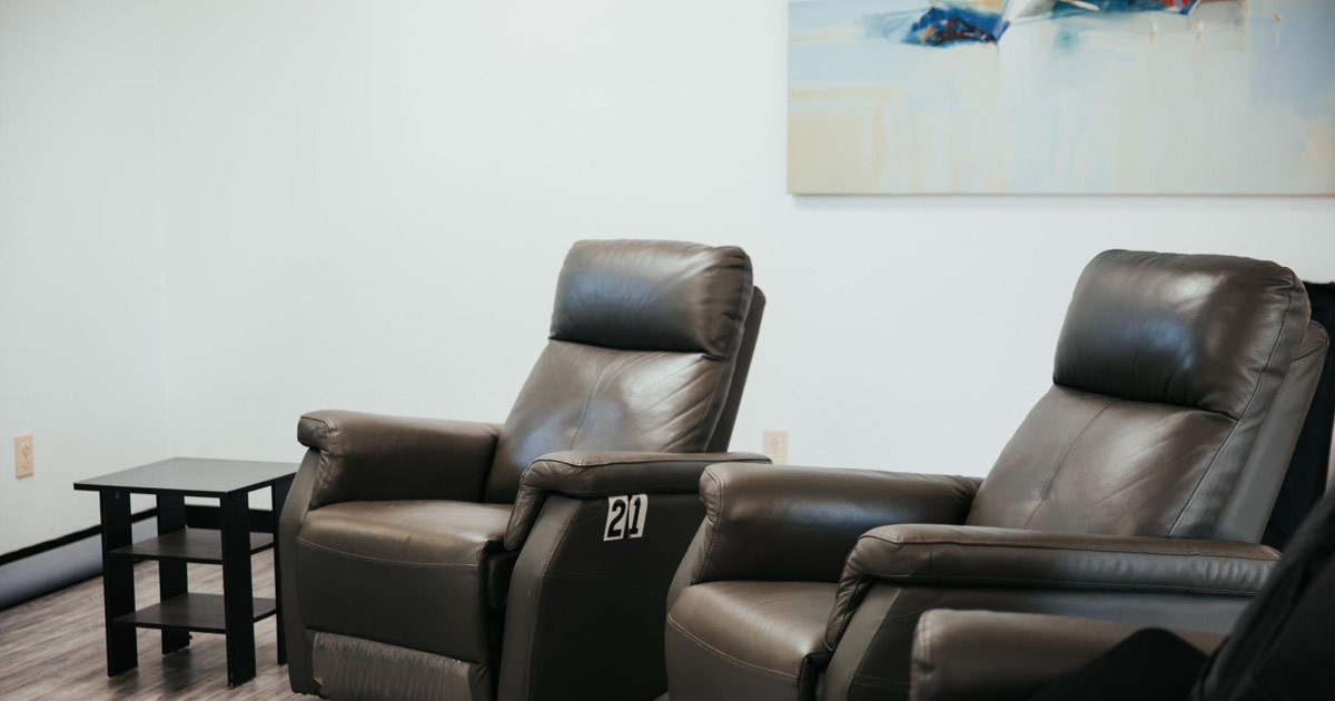 Axiom Care Detox Process & What to Expect - Group Therapy Room