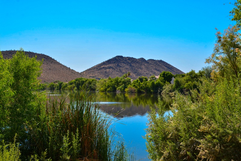 arrowhead lake in glendale arizona