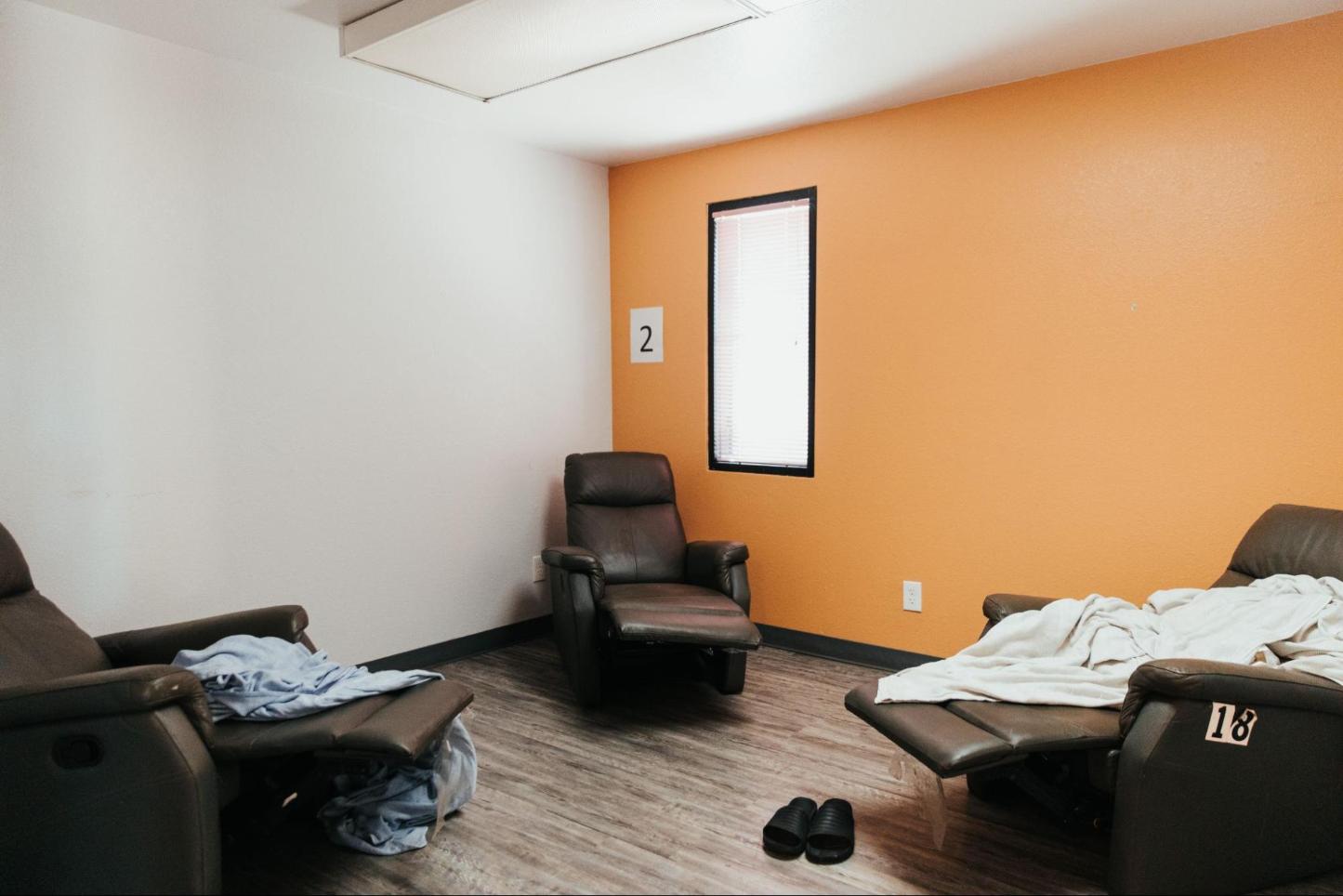 detox observation room at Axiom Care