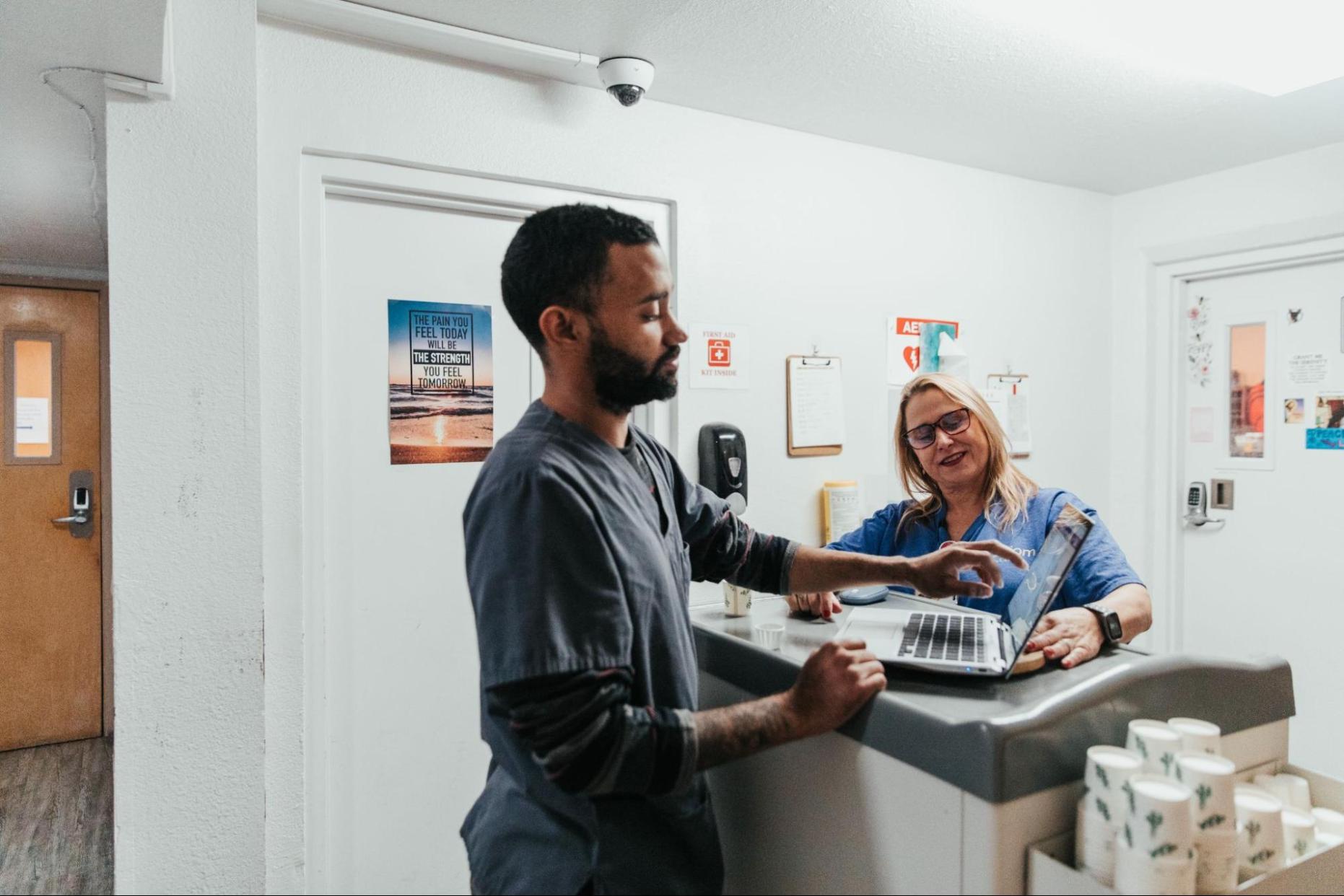 medication assistance in detox at axiom care